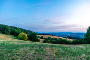 Obraz premium Sommerliche Entdeckungstour durch den Thüringer Wald bei Brotterode - Thüringen