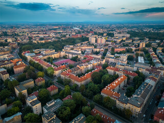Miasto z lotu ptaka, stare kamienice © Rafal Kot