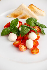 italian insalada caprese