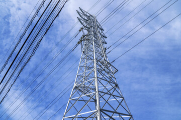 電信柱、電波塔