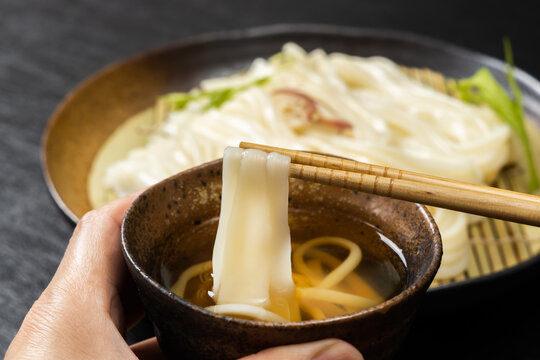 きしめん　wide variety of Japanese noodle kishimen