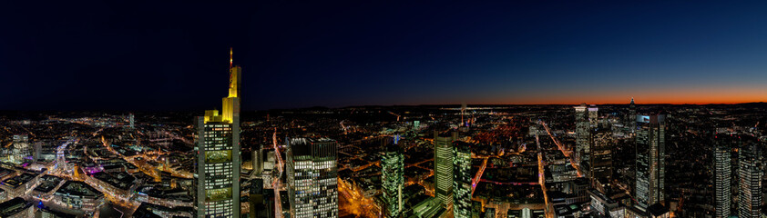 Outstanding view of the Frankfurt skyline by Night