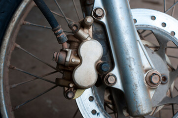 Brake system commonly used on motorcycles.