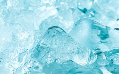 The ice cube shape has been adjusted to add color,It will help refresh and make you feel good.