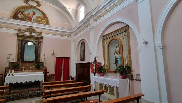 Ferrazzano - Panoramica della cinquecentesca Chiesa di Santa Croce