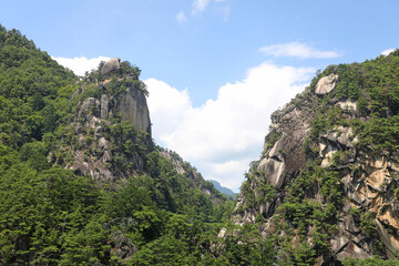 Fototapeta premium 昇仙峡の覚円峰