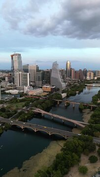 Vertical Aerial Video of Austin Texas skyline, Native vertical video of Austin Texas, establishing push shot