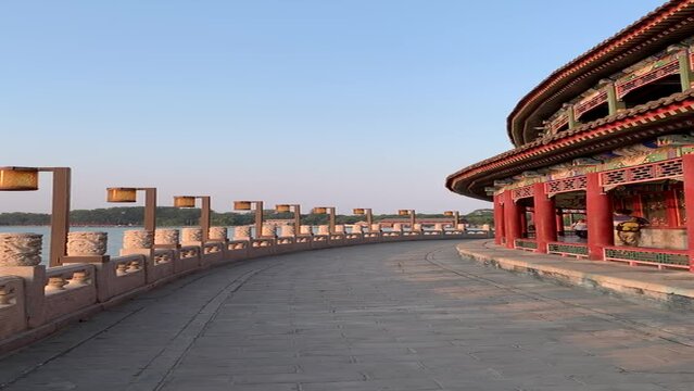 Temple du parc Beihai &agrave; P&eacute;kin - France