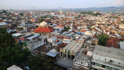 Fototapeta na wymiar the beauty of the city of Malang in the morning
