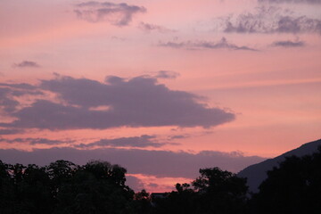Obraz premium sunset in the mountains