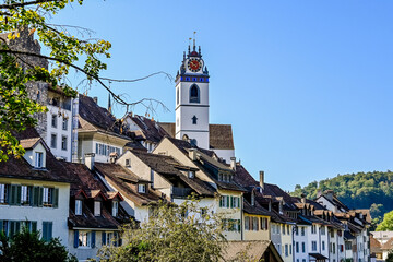 Aarau, Stadtkirche, Kirche, Kirchturm, Altstadt, Altstadthäuser, Stadt, Aare, Fluss, Sommer,...