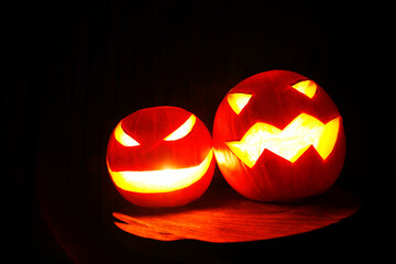 scary halloween pumpkins - 523884391