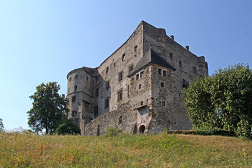 Fototapeta na wymiar il castello di Pergine in Valsugana, Trento