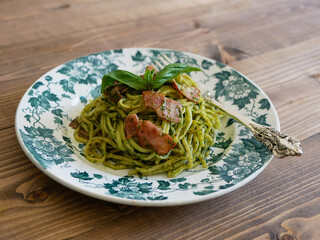 ジェノベーゼ風パスタ