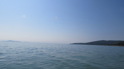 Obraz premium boat, beach, summer, speedboat, sunset, beach landscape, rowing boat, ocean sea, ride, boat people, fishing, beach, beautiful day, day, sunny day, blue sky, sea birds, bird