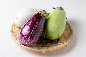 3種類の茄子