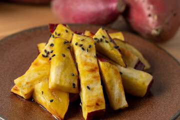 サツマイモの大学芋