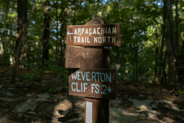 Weverton Cliffs Sign Post, Appalachian Trail - Knoxville, Maryland - obrazy, fototapety, plakaty