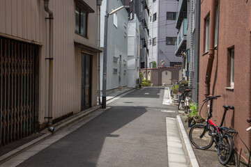 東京の裏通り