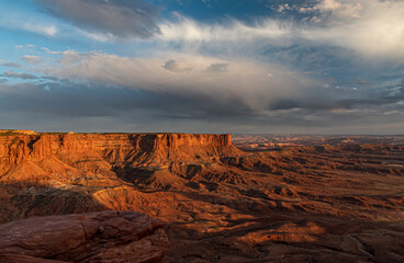 677-85 Canyonlands Sunset View
