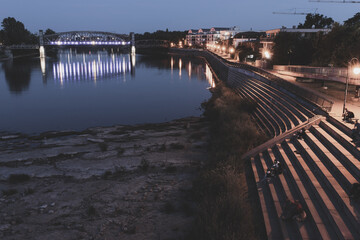 Wiecz&oacute;r nad Łabą