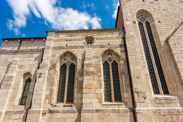 Fototapeta premium Medieval Cathedral of Venzone, Church of St. Andrew the Apostle, 1308. Destroyed by the 1976 earthquake and rebuilt between 1988 and 1995. Udine province, Friuli-Venezia Giulia, Italy, Europe.
