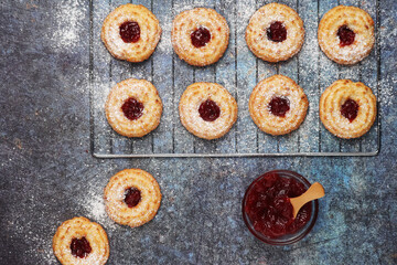 Freshly baked cookies with jam	