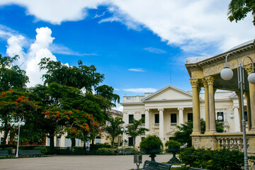 Fototapeta na wymiar The Provincial Palace in Santa Clara, Cuba