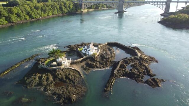 Whitebait island landmark on Welsh Swellies river private secluded cottages aerial view