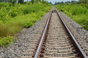 Fototapeta na wymiar railway in the countryside