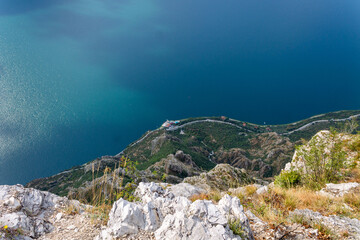 Fototapeta na wymiar Lake Garda Hiking