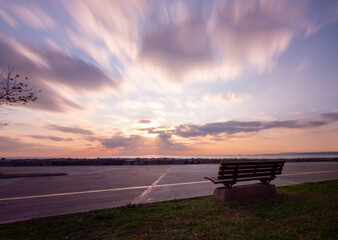 Long exposure photos taken with short shutter times, fantastic and original photos.