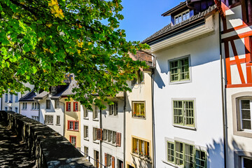 Aarau, Altstadt, Altstadthäuser, Halden, Haldentor, Stadtkirche, Kirche, Haldenring, Stadt, Aare, Fluss, Sommer, Sommertag, Aargau, Schweiz