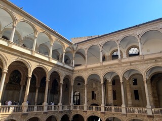 Fototapeta na wymiar Courtyard on the Norman Palace in Palermo, Sicily