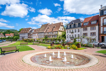 Naklejka premium Altstadt, Wissembourg, Elsass, Frankreich 