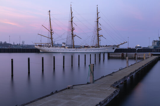 Gorch Fock im Tirpitzhafen in Kiel