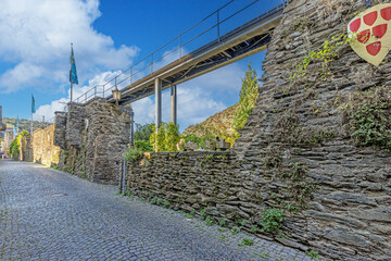 Fototapeta na wymiar View along the historic city wall of Oberwesel on the Rhine during daytime