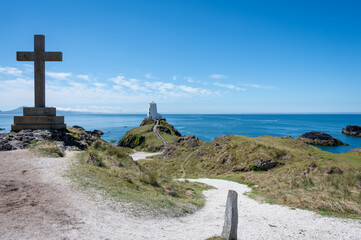 St Dwynwen&rsquo;s Cross
