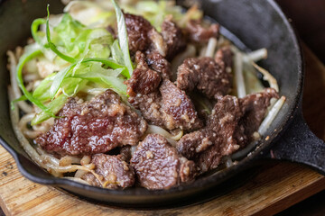 鹿肉のガーリックソテー