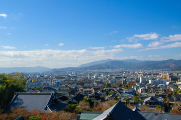 左京区から京都の街を眺める