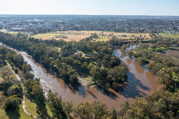  flood waters on the Macquarie river at Dubbo,New SDouth Wales. - 524166197