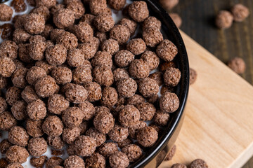 chocolate balls are used as a dry breakfast with the addition of milk or yogurt