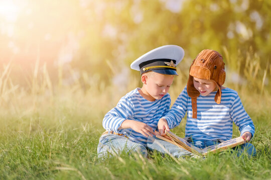 Little boys is playing.