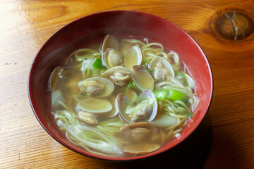 シンプルなあさりのラーメン