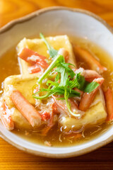 揚げ出し豆腐蟹あんかけ
