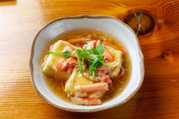 揚げ出し豆腐蟹あんかけ