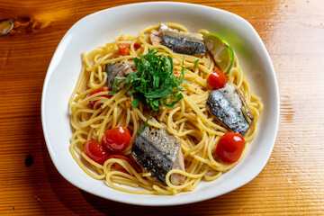 秋刀魚とトマトのパスタ