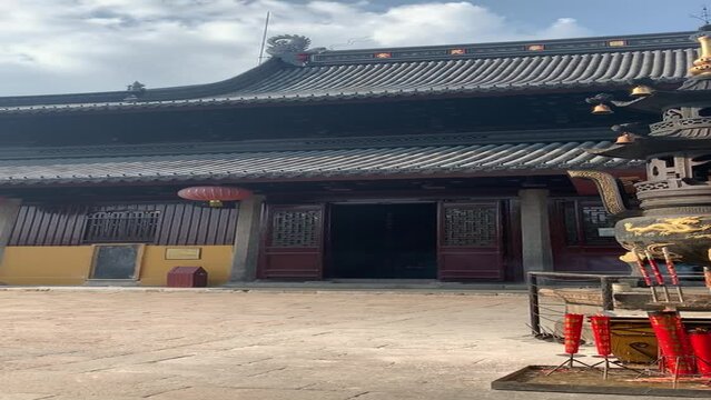 Urne d'un temple &agrave; Suzhou - Chine