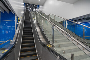 Fototapeta premium Escalator in subway station