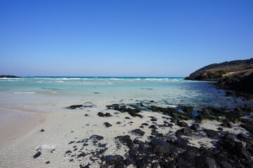 beautiful shoaling beach